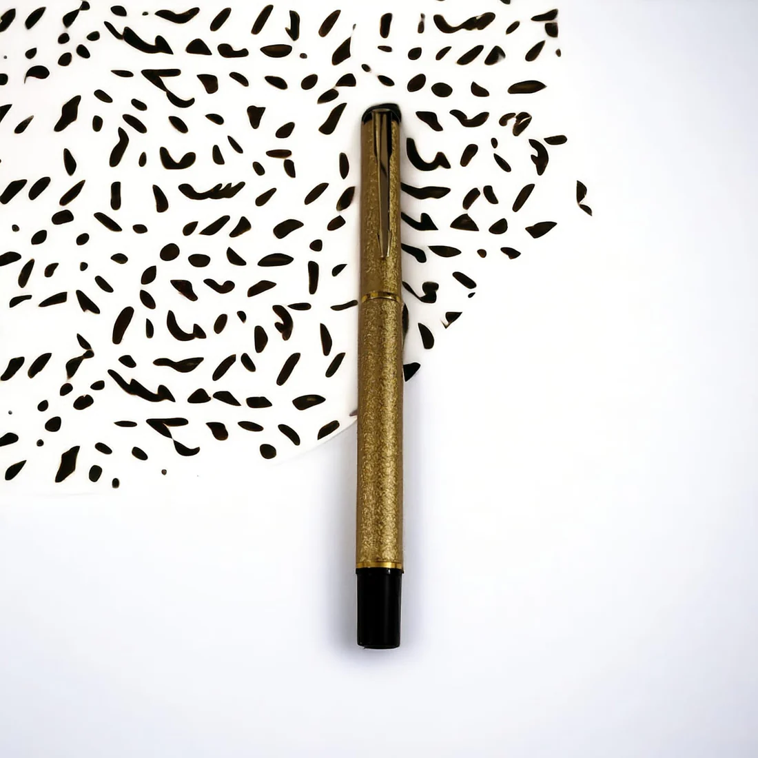 Personalized Pen Royal Gold With Glittery Finish Body - Image 3